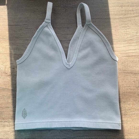 Free people Happiness Runs V-neck Tank M/L - Picture 6 of 6